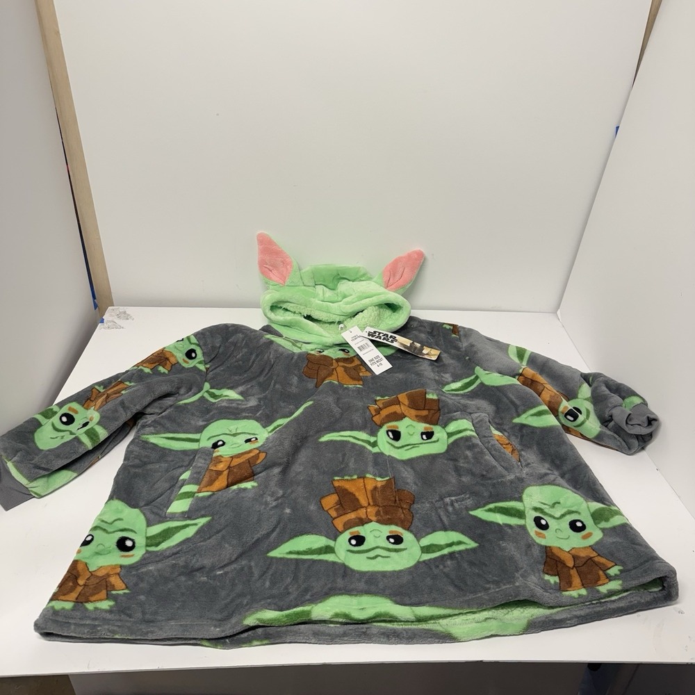 Star Wars Grogu Baby Yoda Kids Blanket Hoodie Sherpa Lined Size 4-10 NWT
